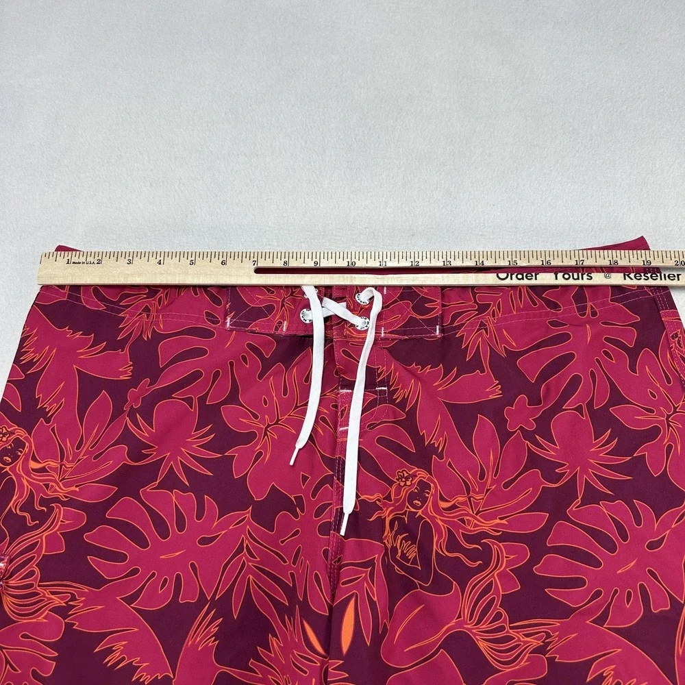 Maui Rippers Board Shorts Mens 32 Red Hawaiian Mermaid Floral Swim Tropical